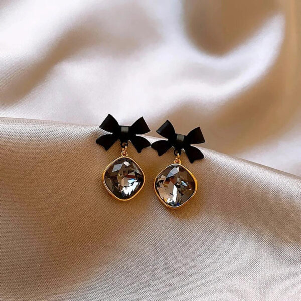 Earings